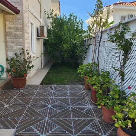 Faruk Villa